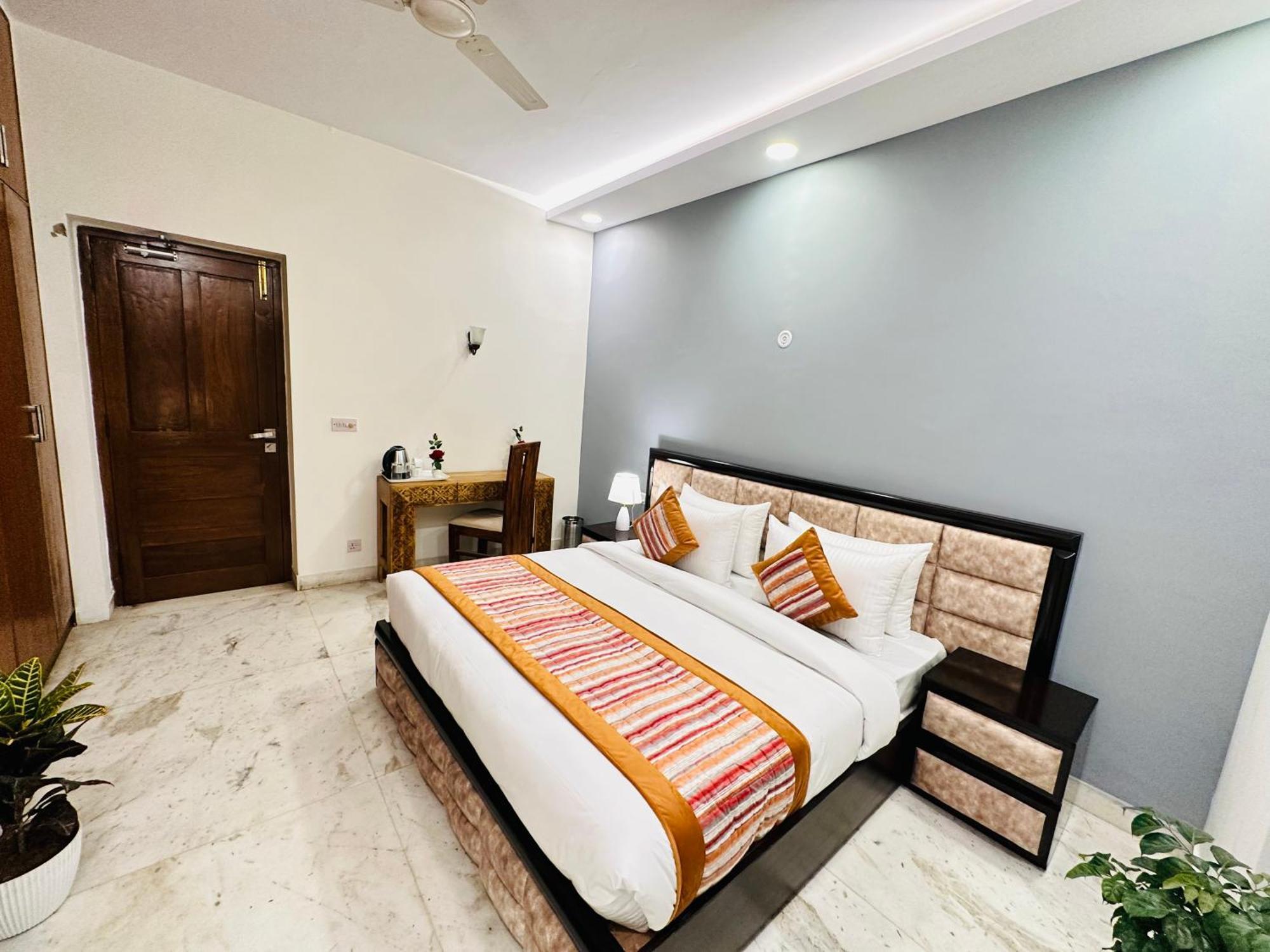 Grove Residency Hauz Khas New Delhi Couple Friendly Hotel Eksteriør billede